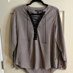 Express lace up twill long sleeve